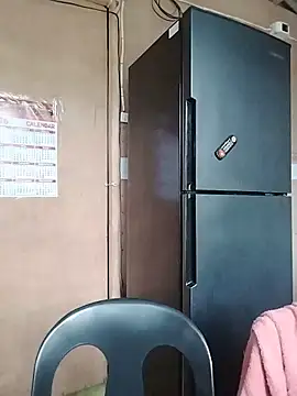 Snapshot of lickmepussy21 chatting on June 5, 9:48 am lickmepussy21 online show from June 5, 9:48 am