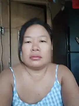 Snapshot of lickmepussy21 chatting on July 6, 9:50 pm lickmepussy21 online show from July 6, 9:50 pm