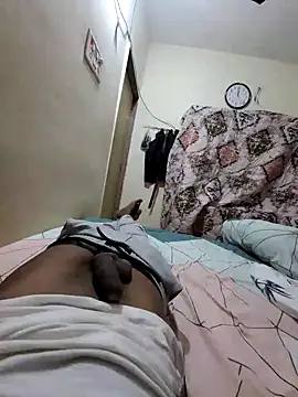 Snapshot of fuckboi690690 chatting on December 5, 6:22 pm fuckboi690690 online show from December 5, 6:22 pm