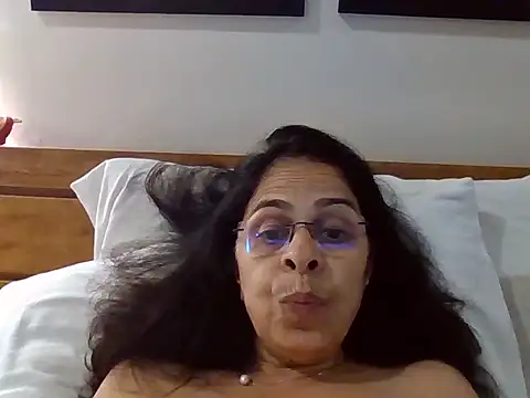Susannemilf online show from September 18, 5:59 pm