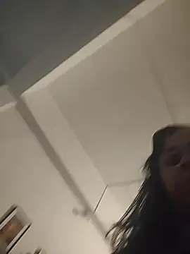 Susannemilf online show from April 19, 2:11 am