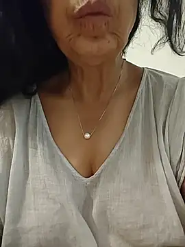 Susannemilf online show from June 5, 1:23 am