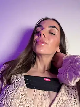 Bad Giorgia online show from December 14, 9:14 am