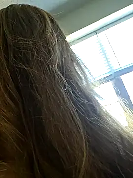 julimonroe online show from February 28, 9:16 pm