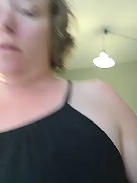 julimonroe online show from June 2, 1:40 am