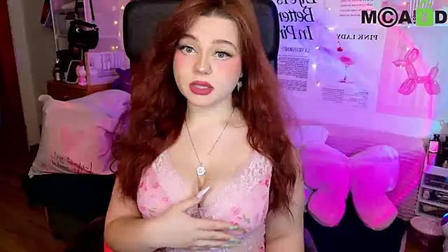 StellaMilla online show from June 25, 1:05 am