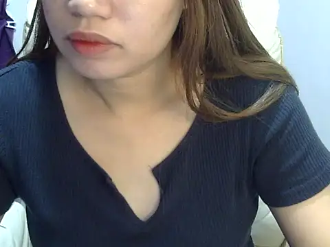    zurIII09  online show from April 5, 6:27 pm