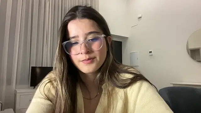 Stormiie777 online show from March 20, 11:56 pm