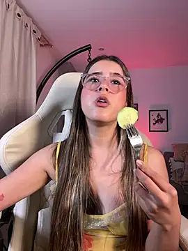 Stormiie777 online show from March 3, 2:07 am