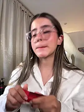 Stormiie777 online show from March 5, 1:34 am