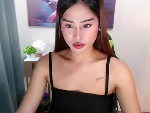 princessjadexx online show from April 24, 5:43 am