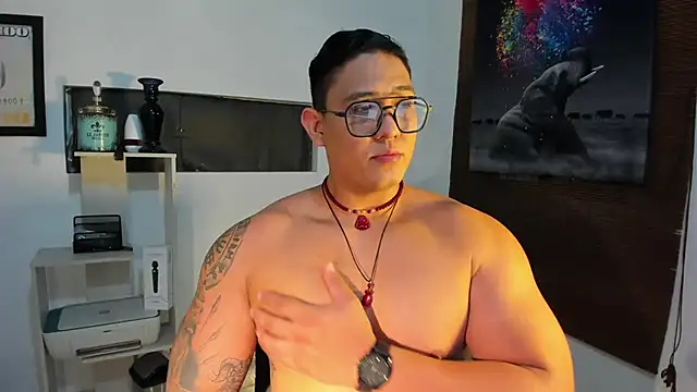 Snapshot of Colton_Massif chatting on January 16, 7:17 am Colton Massif online show from January 16, 7:17 am