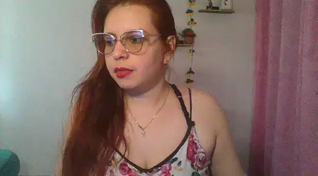 Snapshot of lorenitabella chatting on March 22, 7:53 pm lorenitabella online show from March 22, 7:53 pm
