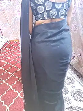 XBHUUME online show from December 2, 5:48 pm