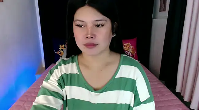 Snapshot of Angelic_Fuckerxxx chatting on January 16, 5:32 am Angelic Fuckerxxx online show from January 16, 5:32 am