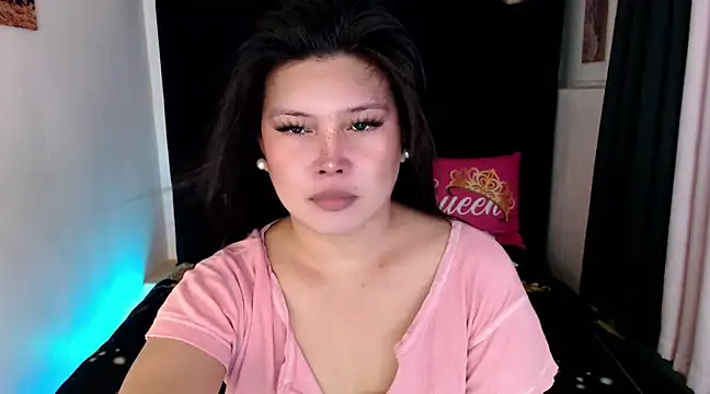 Snapshot of Angelic_Fuckerxxx chatting on February 23, 9:22 am Angelic Fuckerxxx online show from February 23, 9:22 am