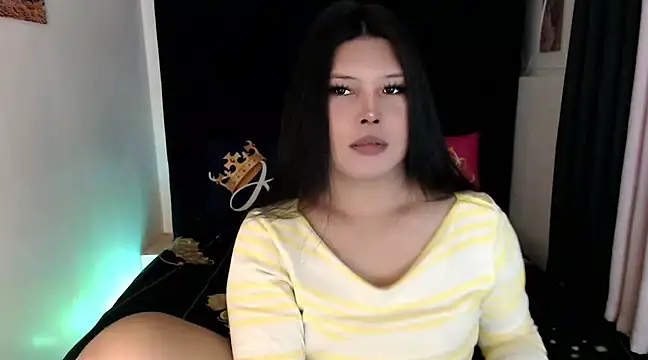 Snapshot of Angelic_Fuckerxxx chatting on February 26, 8:59 am Angelic Fuckerxxx online show from February 26, 8:59 am