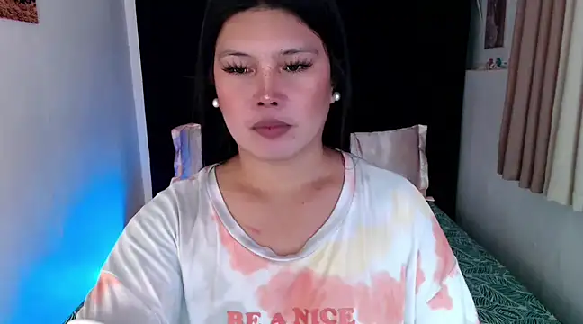 Snapshot of Angelic_Fuckerxxx chatting on March 16, 11:05 am Angelic Fuckerxxx online show from March 16, 11:05 am