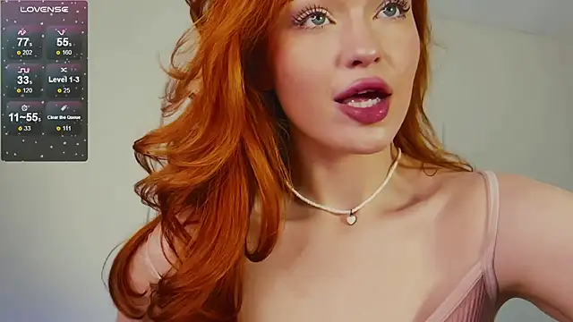 Snapshot of Born_to_Loveee chatting on December 12, 12:33 pm Born to Loveee online show from December 12, 12:33 pm