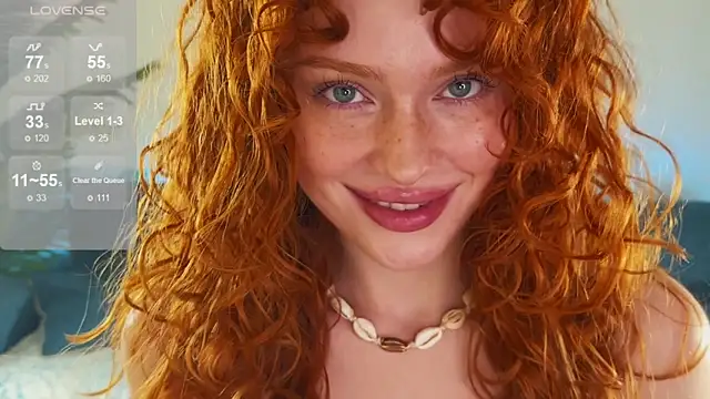 Snapshot of Born_to_Loveee chatting on October 20, 12:38 pm Born to Loveee online show from October 20, 12:38 pm