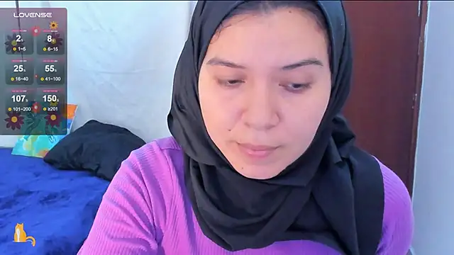 MatchedEyebrow online show from December 11, 9:55 pm