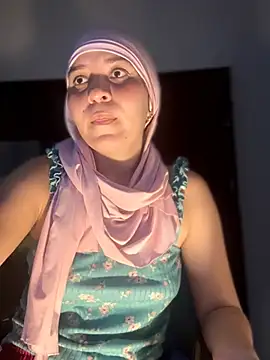 MatchedEyebrow online show from January 17, 11:19 pm