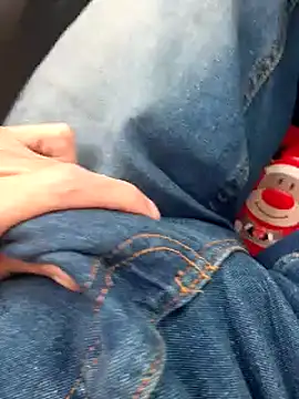 feet toes online show from December 29, 1:28 pm