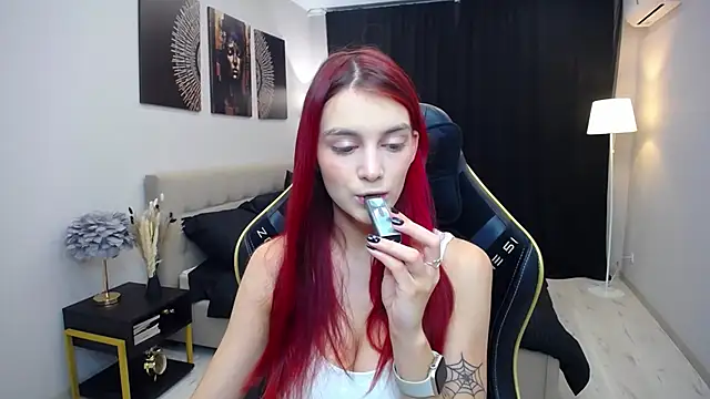 RedLipse online show from December 1, 2:27 am