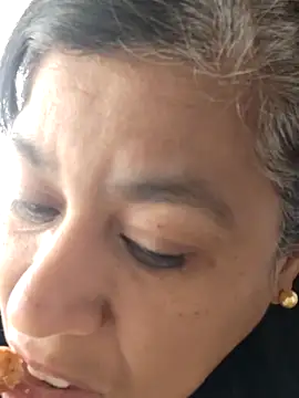 Molly newman6 online show from April 7, 10:59 am