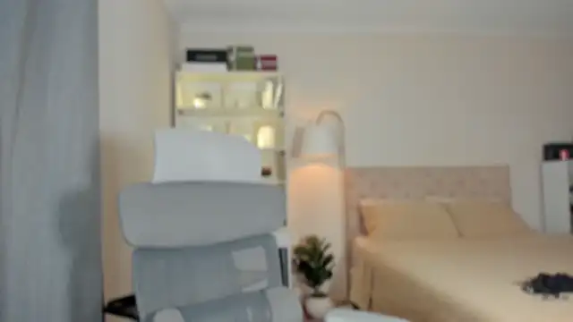 JohannaRodriguez69 online show from October 29, 1:08 am