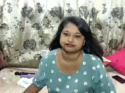 indian glitter online show from October 23, 8:40 pm