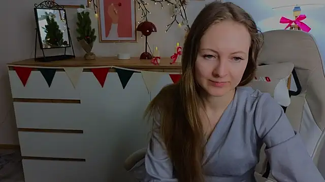 freya nilsson online show from December 30, 9:37 am