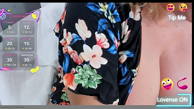 Snapshot of wildangeloflove chatting on October 20, 6:08 pm wildangeloflove online show from October 20, 6:08 pm