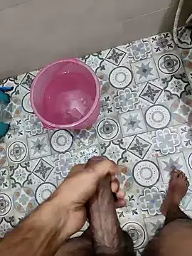 BiggDse online show from February 4, 8:35 am