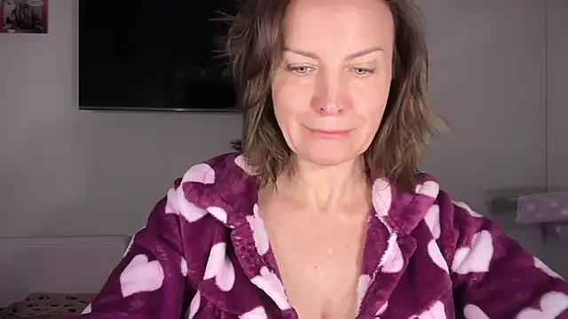 RachellAmazing online show from May 25, 6:47 pm
