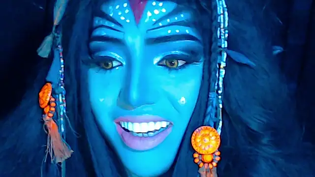 Snapshot of xPATRICIA_ARDEN_AVATAR chatting on June 11, 7:50 am xPATRICIA ARDEN AVATAR online show from June 11, 7:50 am