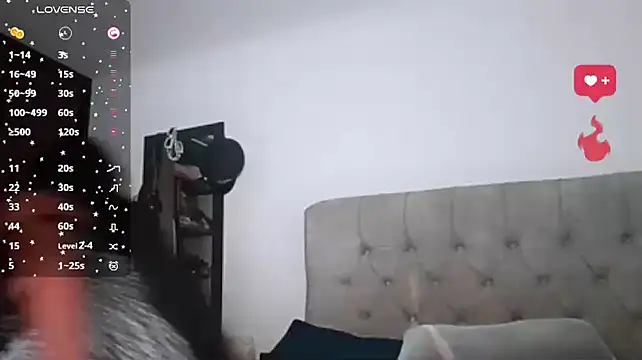 emily rosse09 online show from November 7, 11:38 pm