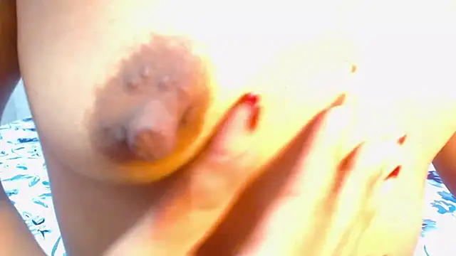 Amy Ronan online show from December 21, 2:47 pm