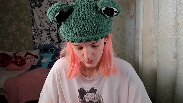 Cutie Adelia online show from February 8, 10:39 am