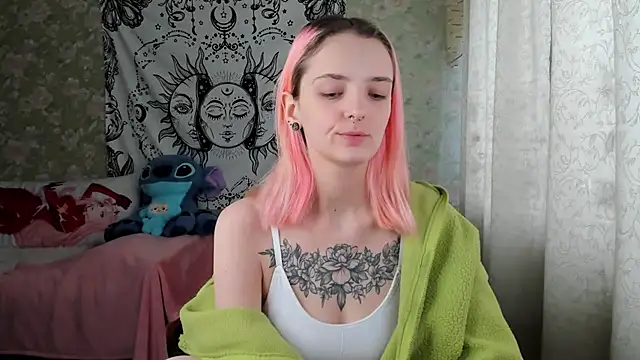 Cutie Adelia online show from February 10, 7:26 am