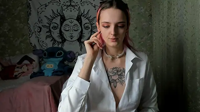 Cutie Adelia online show from March 22, 5:52 pm