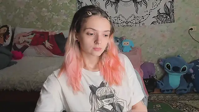 Cutie Adelia online show from October 8, 8:34 am