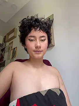 bellaa-w online show from October 27, 5:50 pm