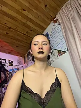 Snapshot of bellaa-w chatting on March 29, 1:38 am bellaa-w online show from March 29, 1:38 am