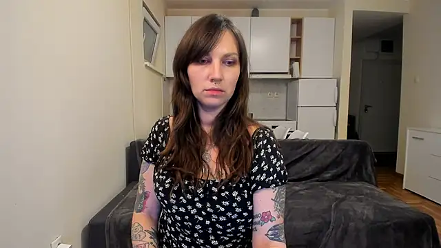 Snapshot of StacyTigerr chatting on February 6, 8:34 pm StacyTigerr online show from February 6, 8:34 pm