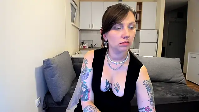 Snapshot of StacyTigerr chatting on March 11, 7:14 pm StacyTigerr online show from March 11, 7:14 pm