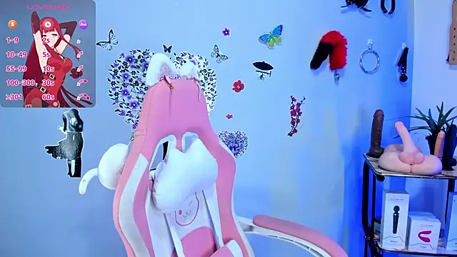 Snapshot of brenda_moris01 chatting on March 18, 12:38 am brenda moris01 online show from March 18, 12:38 am