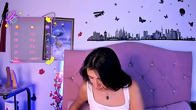 Snapshot of brenda_moris01 chatting on September 12, 9:26 pm brenda moris01 online show from September 12, 9:26 pm