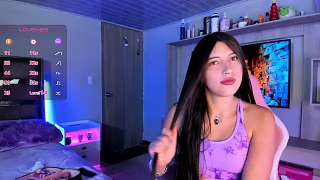 Snapshot of brenda_moris01 chatting on September 21, 10:11 pm brenda moris01 online show from September 21, 10:11 pm