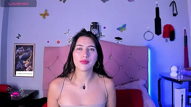 Snapshot of brenda_moris01 chatting on October 16, 9:27 pm brenda moris01 online show from October 16, 9:27 pm